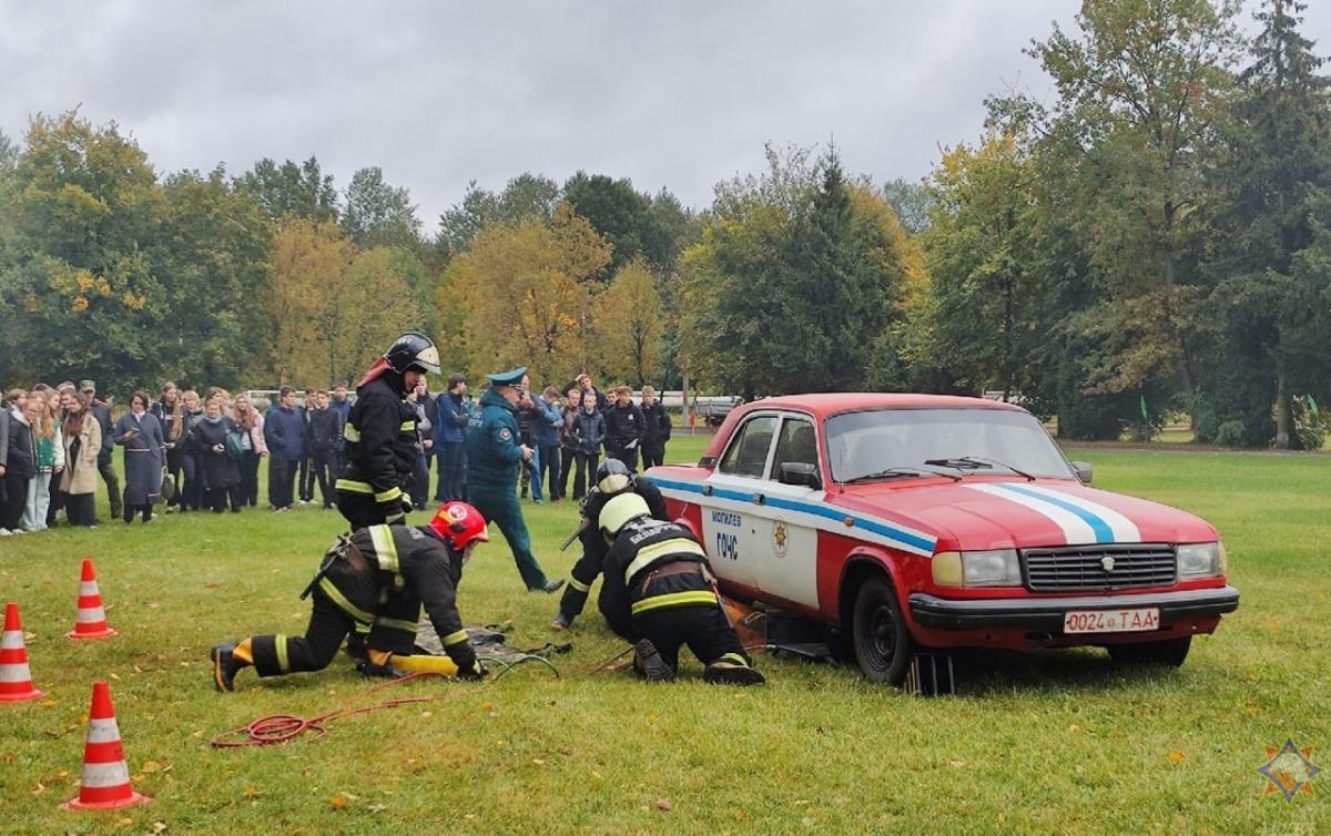 День открытых дверей прошел у спасателей в Могилеве