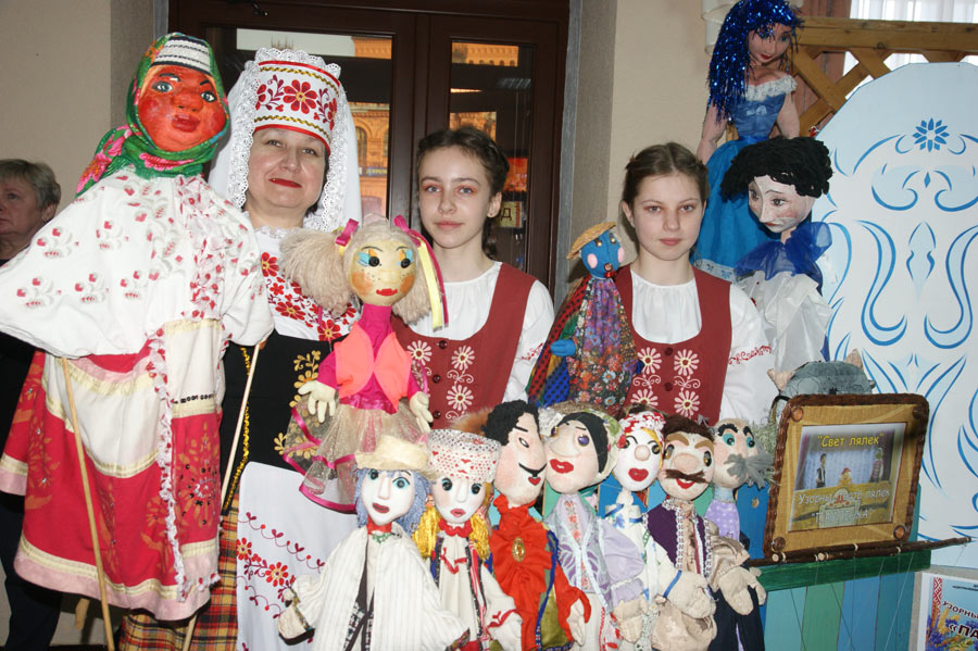 У Магілёве стартаваў  фестываль народнай творчасці «Беларусь родная, музычная, народная». Фота