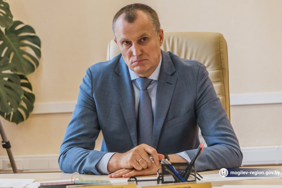 Анатолий Исаченко провел прием граждан по личным вопросам