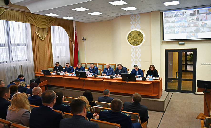 Работу животноводческой отрасли региона обсудили на межведомственном заседании в прокуратуре Могилевской области