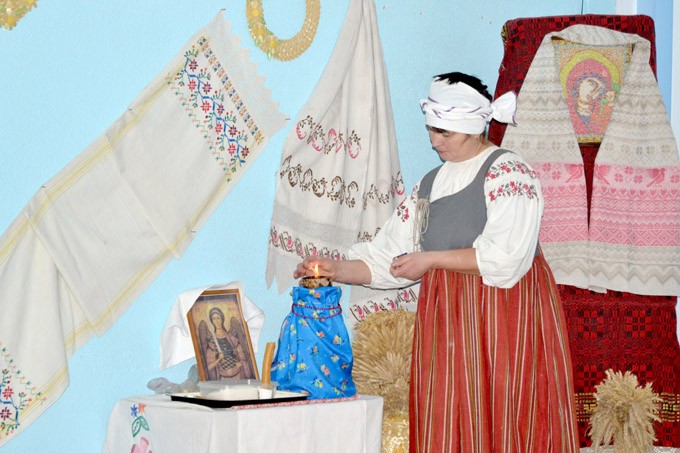 Обряд «Михайловская свеча» сохраняют в д. Копачи Мстиславского района