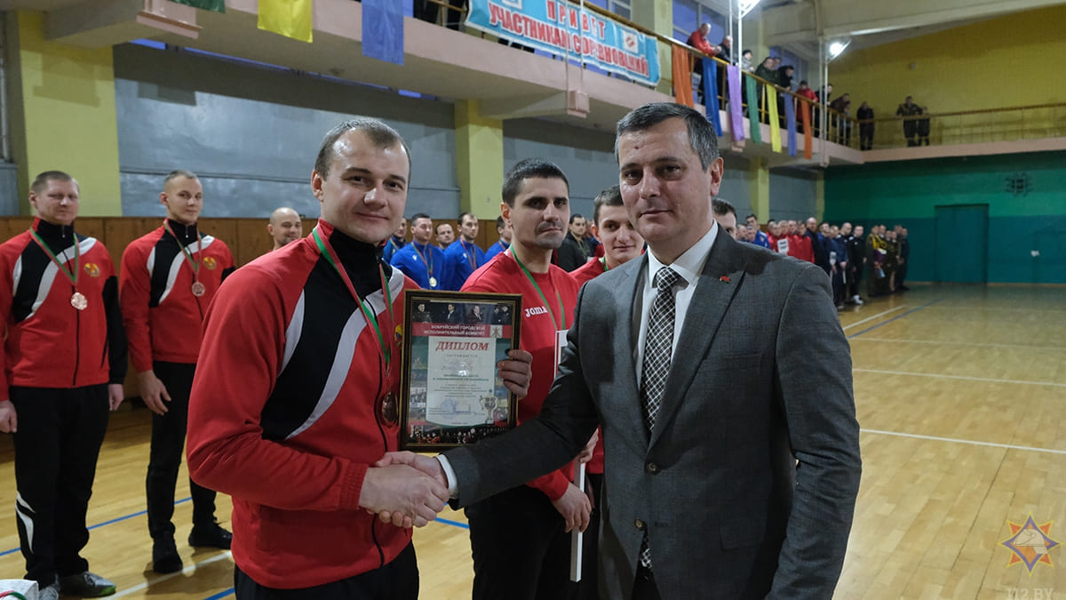 Турнир среди пожарных-спасателей завершился в Бобруйске