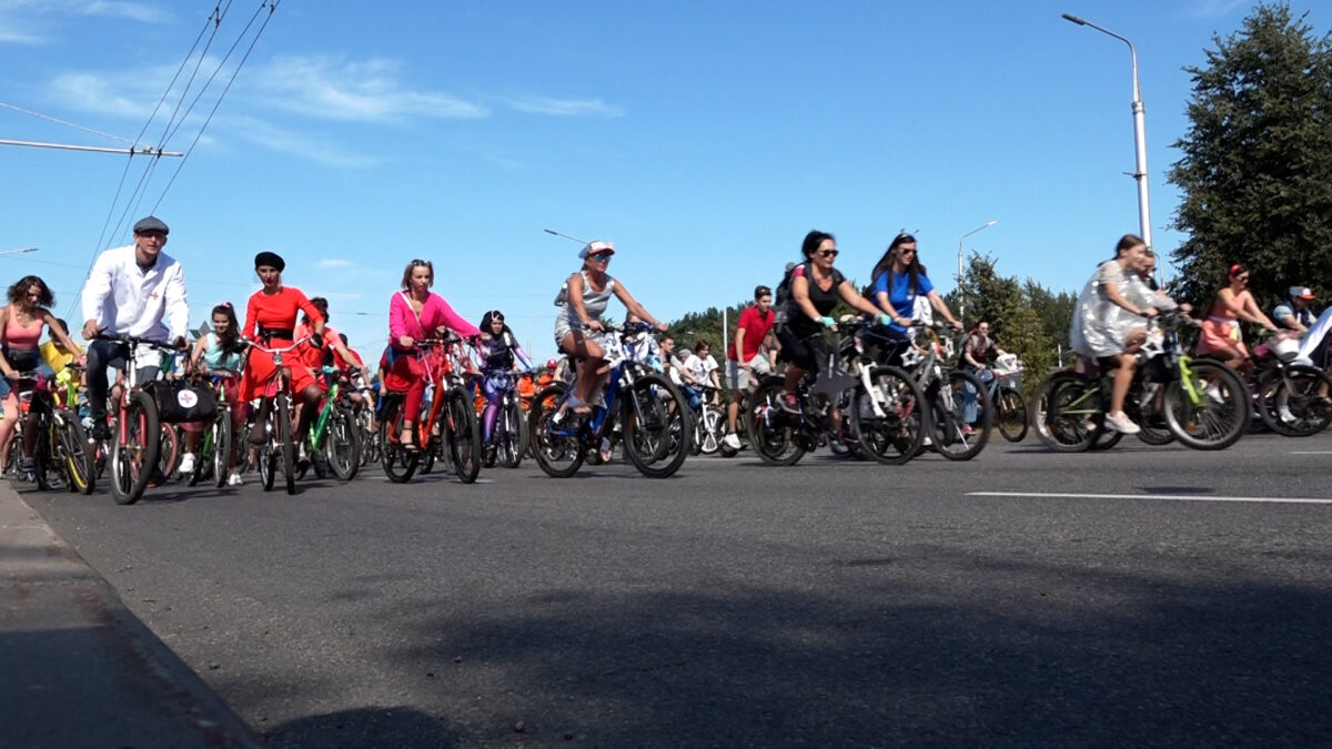 Молодёжный велокарнавал прошел в Бобруйске