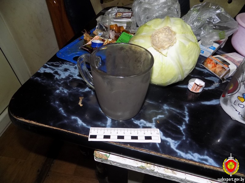 В Костюковичах мужчина предложил знакомой «лекарство от бессонницы» - оно оказалось наркотиком