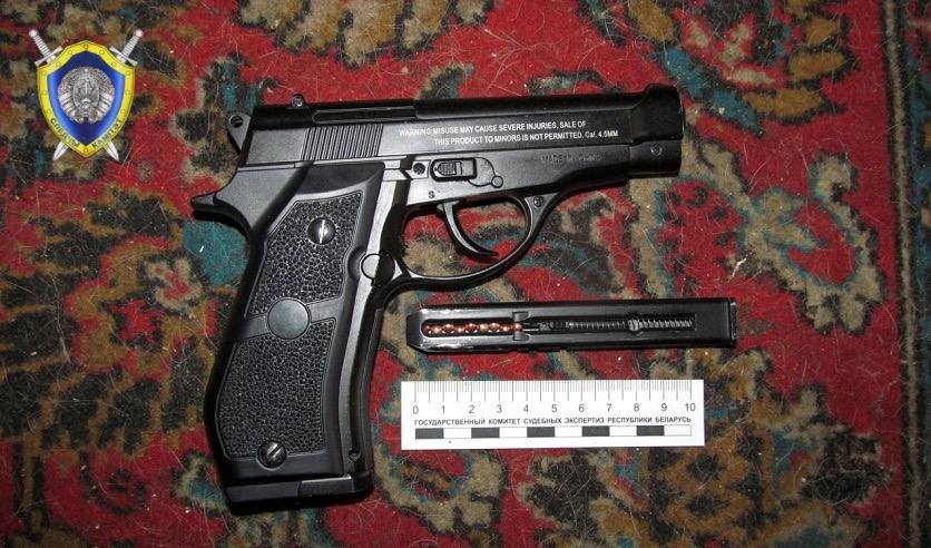 Пьяный мужчина в Могилеве стрелял в подростков из пневматики