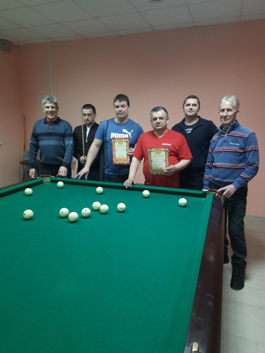 В Круглом  в честь Дня защитников Отечества и Вооруженных Сил Республики Беларусь прошел турнир по бильярду