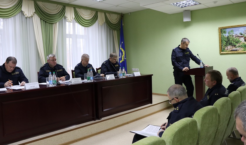 Организацию работы с молодыми следователями обсудили в Бобруйске 
