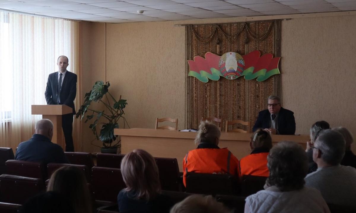 Роль ВНС в политической системе страны обсудили в могилевском спецавтопредприятии