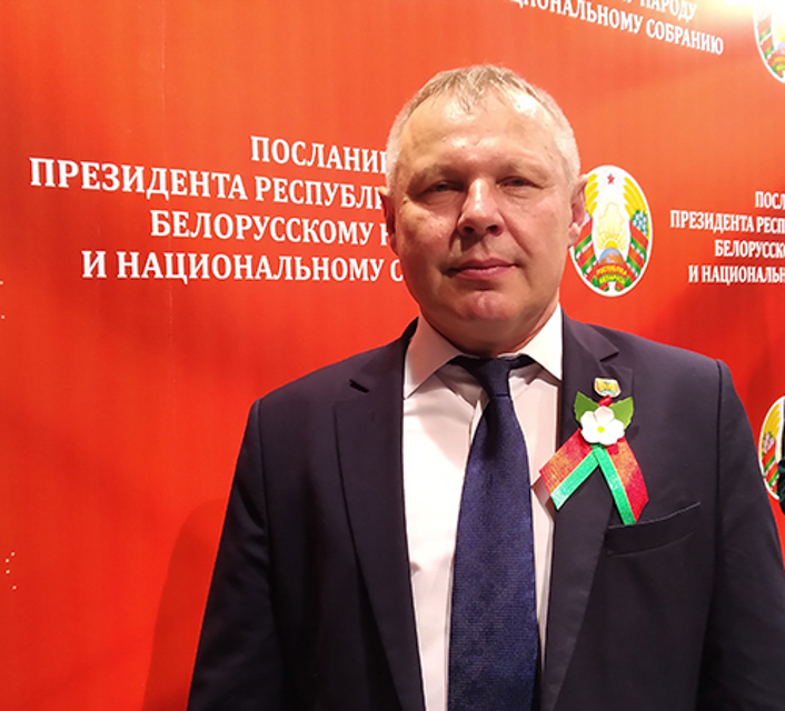 Александр Левченко: уверен, каждый человек, который уважает себя и свою страну, обязательно придет 27 февраля на референдум