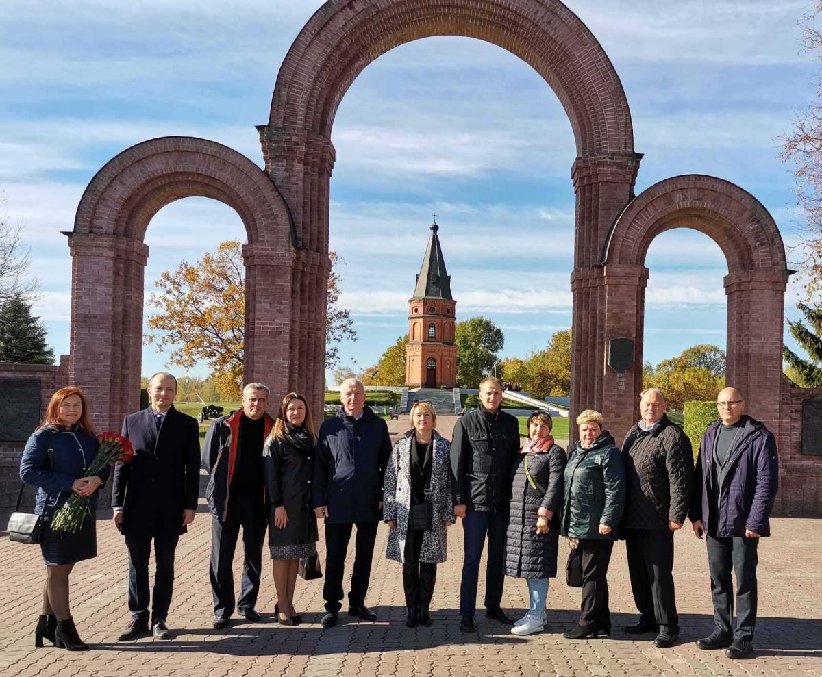 Патриотический марафон «Дорогами родной земли» проводит областной профсоюз работников местной промышленности и коммунально-бытовых предприятий