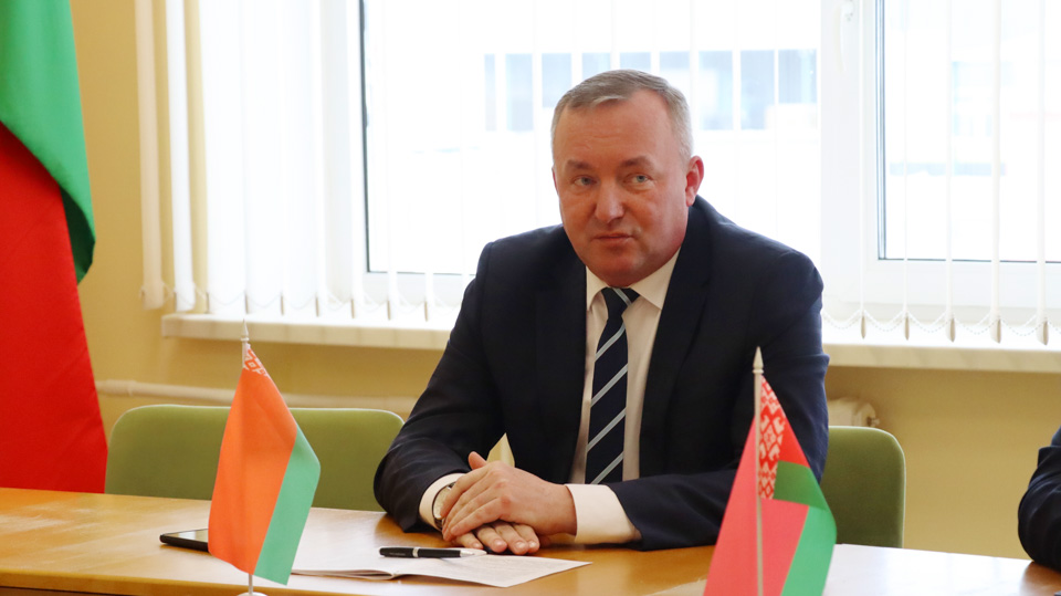 Леонид Мартынюк провел встречу с коллективом ПТУП "Красный пищевик - Славгород"