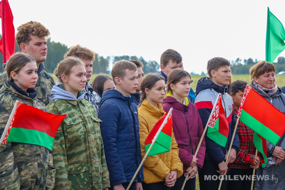 Открытие поисковой экспедиции клуба «Виккру» прошло в Славгородском районе. Фото