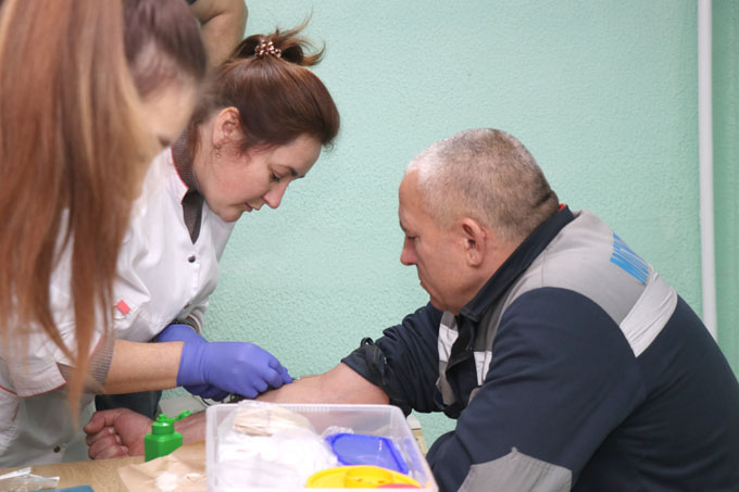 Выездная мини-диспансеризация прошла в Мстиславском районе газоснабжения