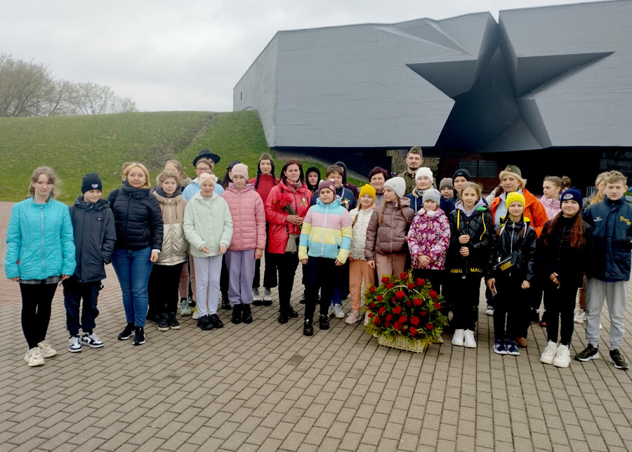 Жители Могилевской области проехали на  «Поезде исторической памяти» по маршруту Могилев-Брест-Могилев. Фото. Видео