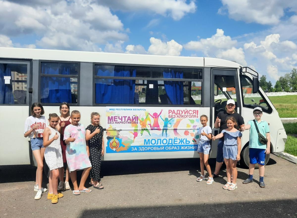 В Мстиславле появился антинаркотический автобус