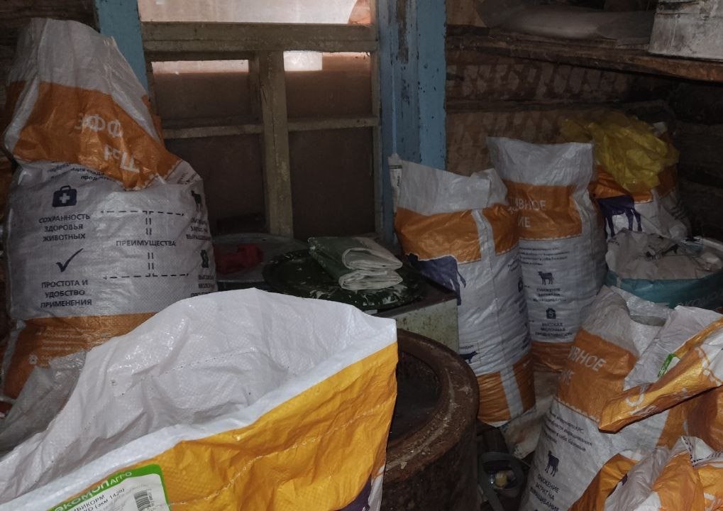 В Дрибинском районе работник похитил с сельхозпредприятия смеси и комбикорм на более чем 900 рублей