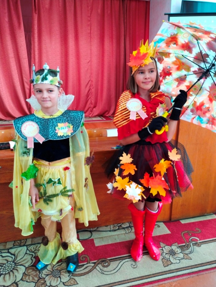 Осенний бал провели в чериковском Центре творчества детей и молодежи