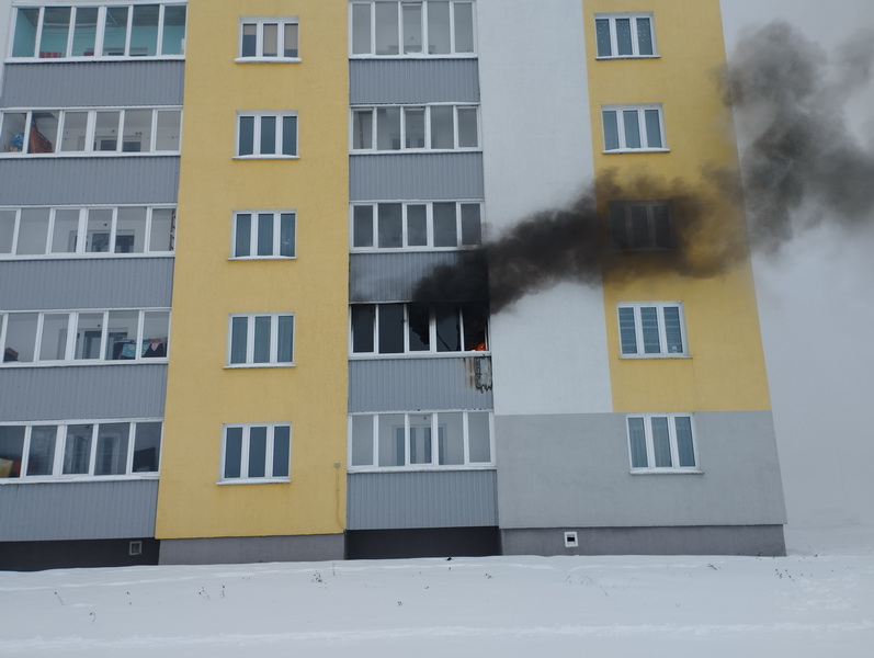 В Круглом из-за пожара эвакуировали 8 человек