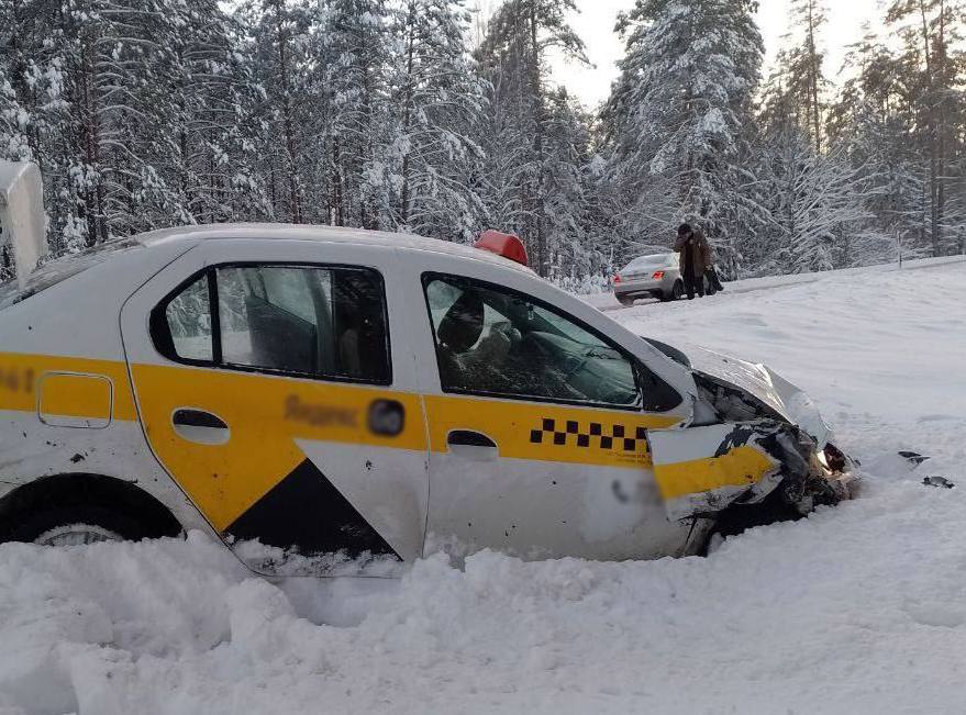 В Кировском районе в ДТП травмирован пассажир