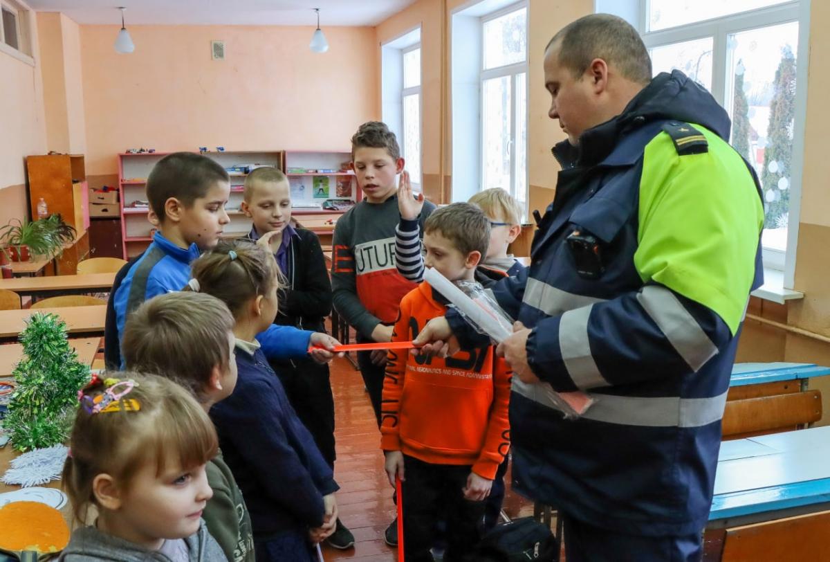 В Быхове сотрудники ГАИ провели акцию для ребят из агрогородка