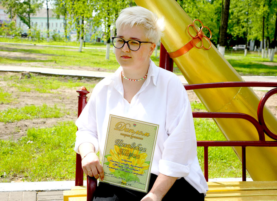 Учитель музыки Климовичской районной государственной гимназии стала победителем областного конкурса видеороликов «Женщины Могилевщины»