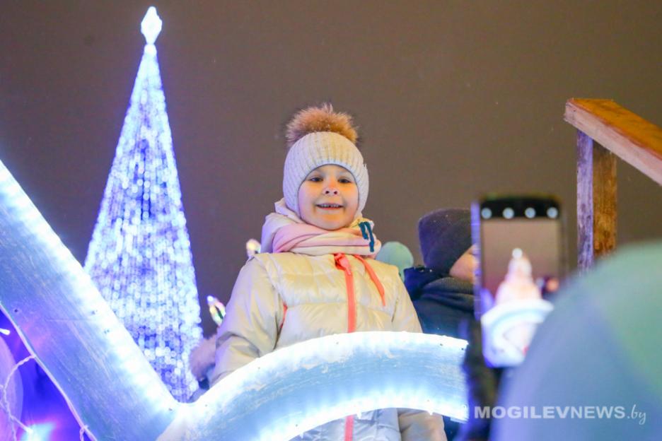 На игровую новогоднюю программу приглашает парк Подниколье в Могилеве 17 декабря