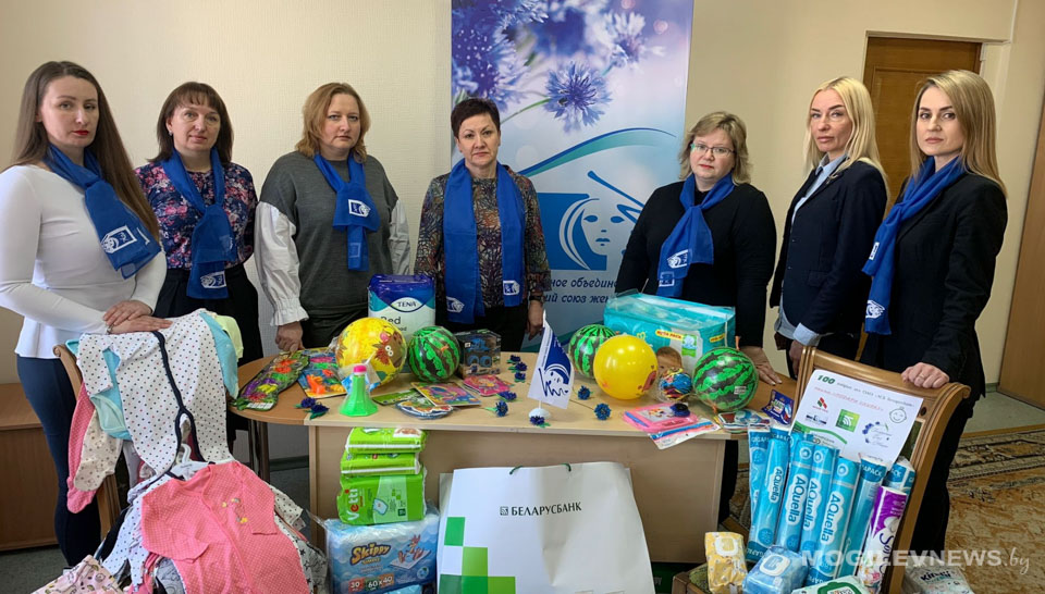 «100 добрых дел к 100-летию Беларусбанка»: акция «Подари улыбку»!