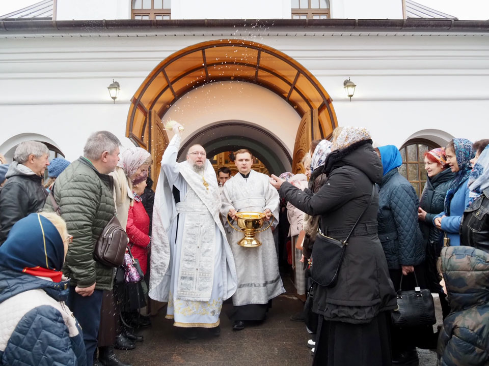 Храм Покрова Божьей Матери освятили в Могилеве