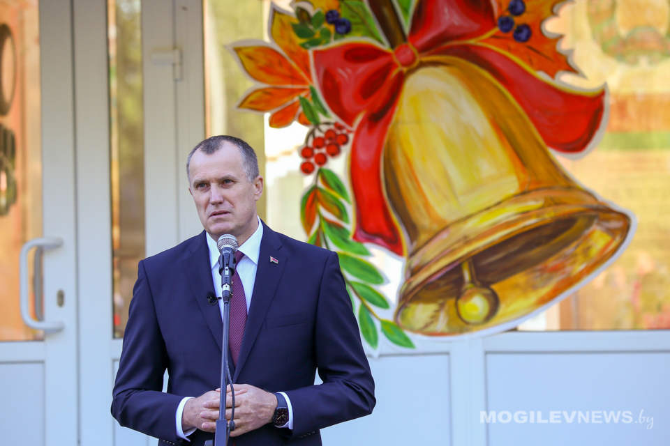 Анатолий Исаченко: 1 сентября - это всегда волнительный день. Фото