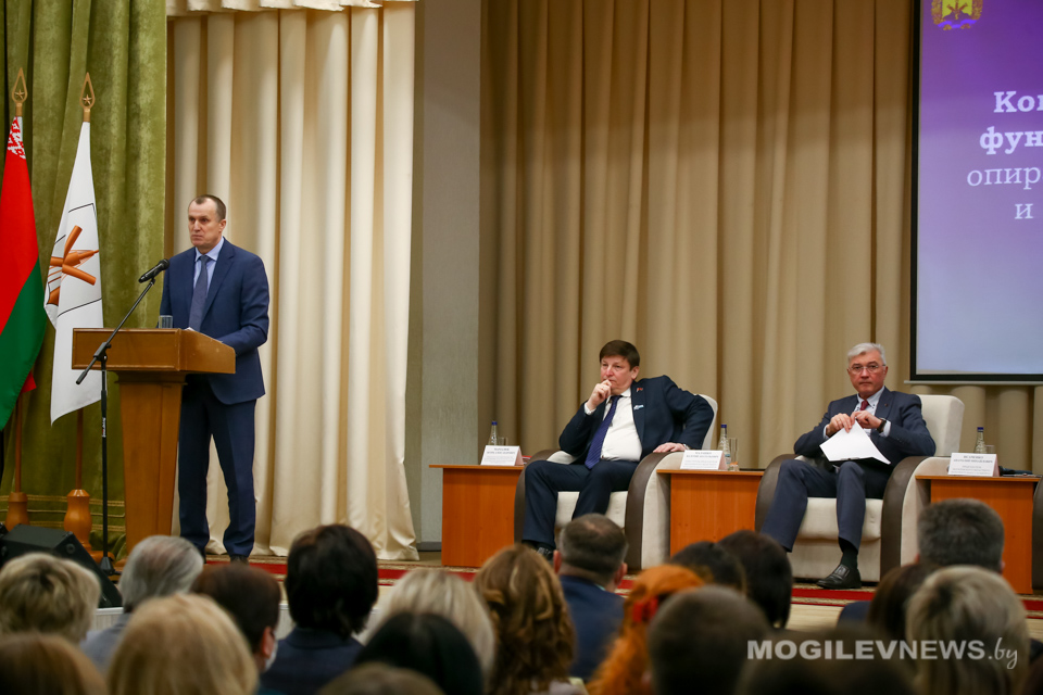 Анатолий Исаченко провел информационные встречи с активами Бобруйского и Кировского районов