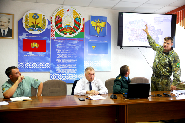 В Климовичском лесхозе состоялась встреча местных охотников с представителями служб и организаций региона