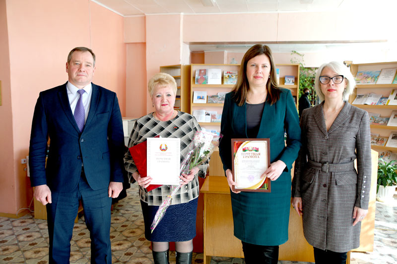 Более 40 лет плодотворно трудилась в системе профессионально-технического и среднего специального образования климовчанка  Алла Антипова