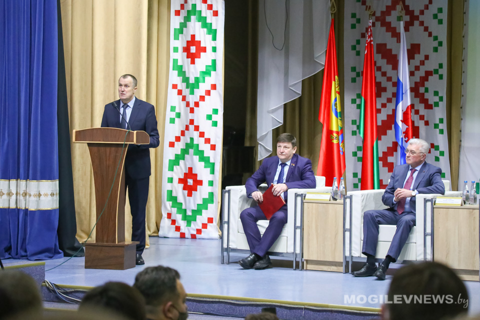 Анатолий Исаченко встретился с активом Мстиславского района. Фото