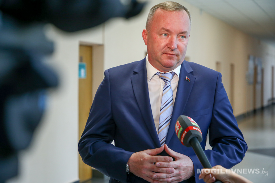 Леонид Мартынюк встретился с молодежью и преподавателями БГУИТ. Фото