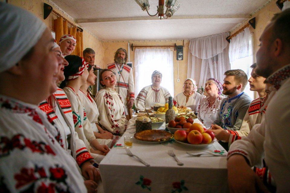 В Могилевском районе реконструировали старинный обряд «Велікодныя вячоркі». Фото