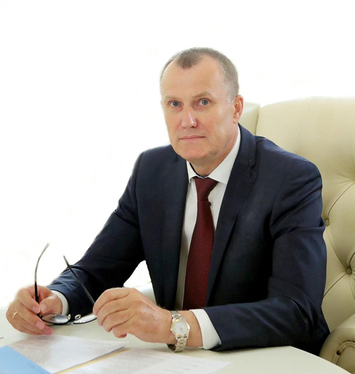Председатель Могилевского облисполкома Анатолий Исаченко дал большое интервью "Могилевским ведомостям" накануне референдума