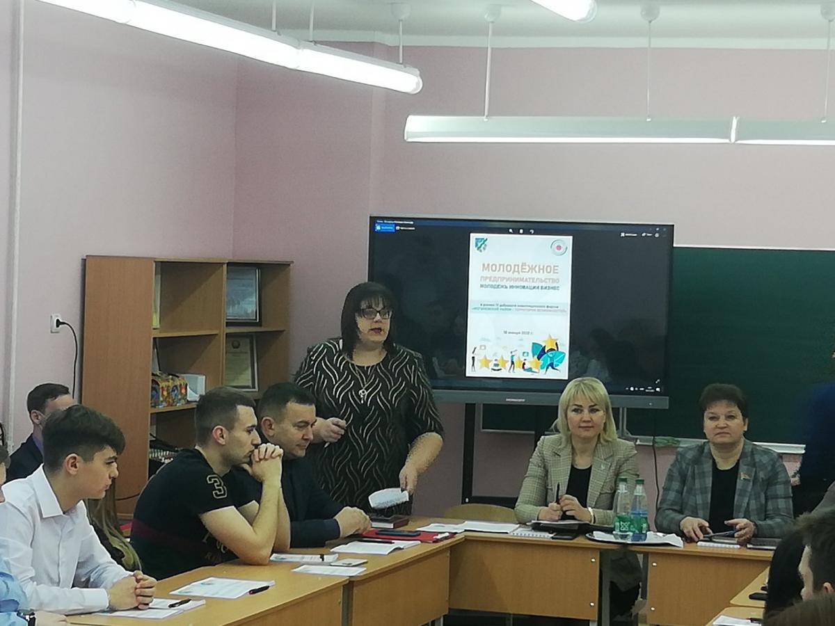 Открытый диалог "Молодежь и бизнес в сельской местности: проблемы и перспективы развития" состоялся в Могилевском районе.