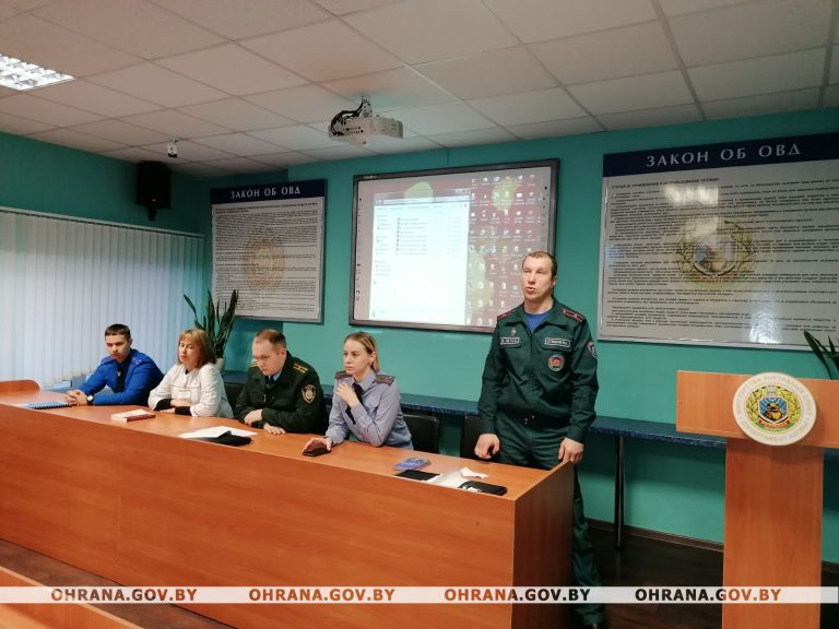 В Ленинском отделе Департамента охраны проходят лекции на профилактические и правовые темы