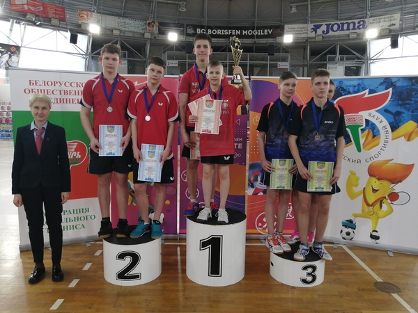 Могилевчане завоевали две серебряные медали в третьем туре командного первенства Беларуси по настольному теннису