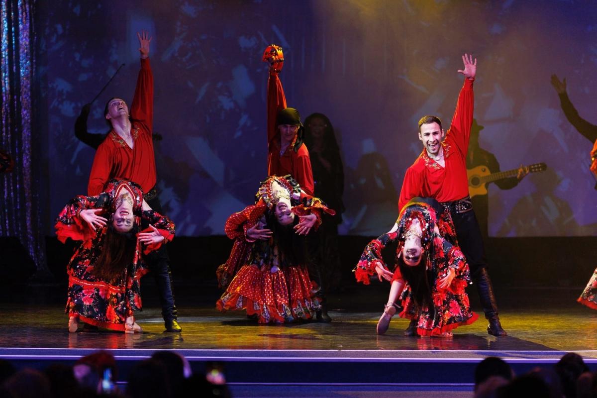 Гастроли профессионального цыганского шоу «АлЛюР» пройдут в Бобруйске