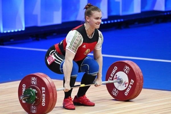 Дарья Наумова победила на открытом чемпионате России по тяжелой атлетике
