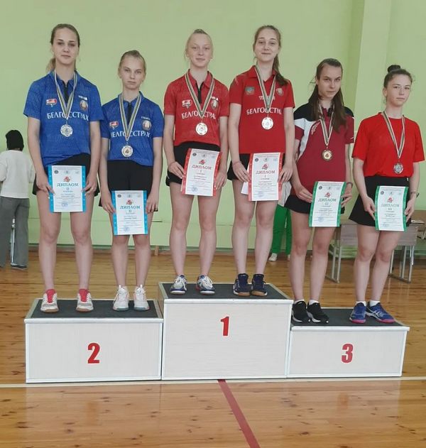 Команда Могилевской области заняла второе место на открытой республиканской спартакиаде школьников по настольному теннису