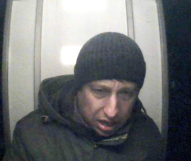 Милиция разыскивает мужчину, снявшего деньги с чужой платежной карты в Могилеве