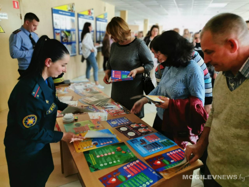 Районное родительское собрание «Мы в ответе за наших детей» прошло в Могилеве