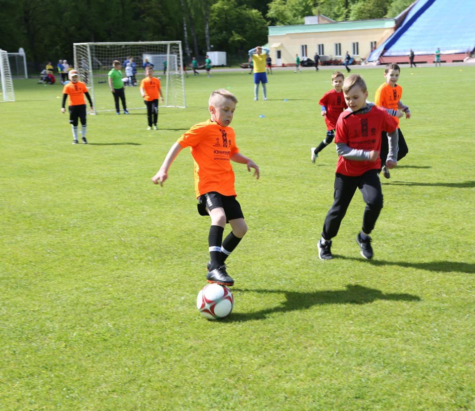 В Шклове прошел семейный фестиваль футбола