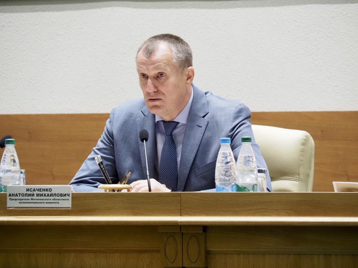 Анатолий Исаченко: "На особом контроле - капитальный ремонт жилья"