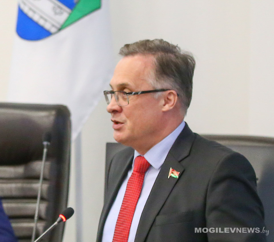 Андрей Савиных: мы всем обществом занимаемся модернизацией белорусской политической системы