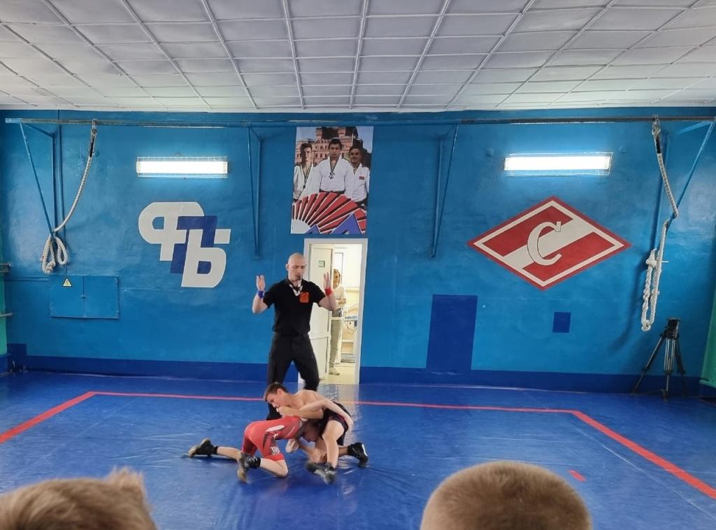Открытое командное первенство по вольной борьбе, посвященное Году исторической памяти, проходит в Могилеве