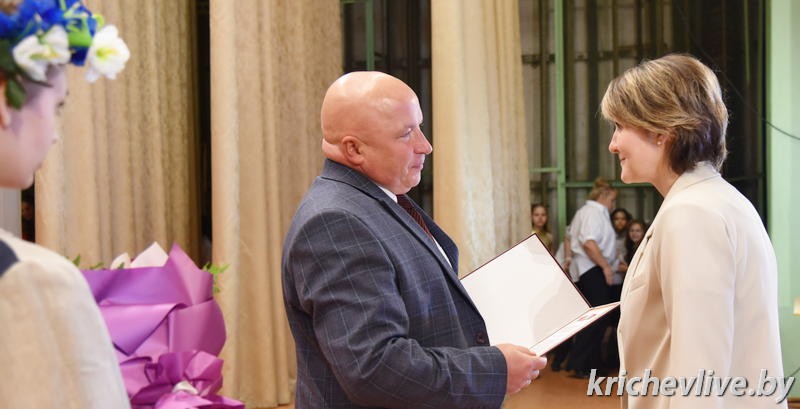 Концерт, посвященный Дню учителя, прошел в Кричеве