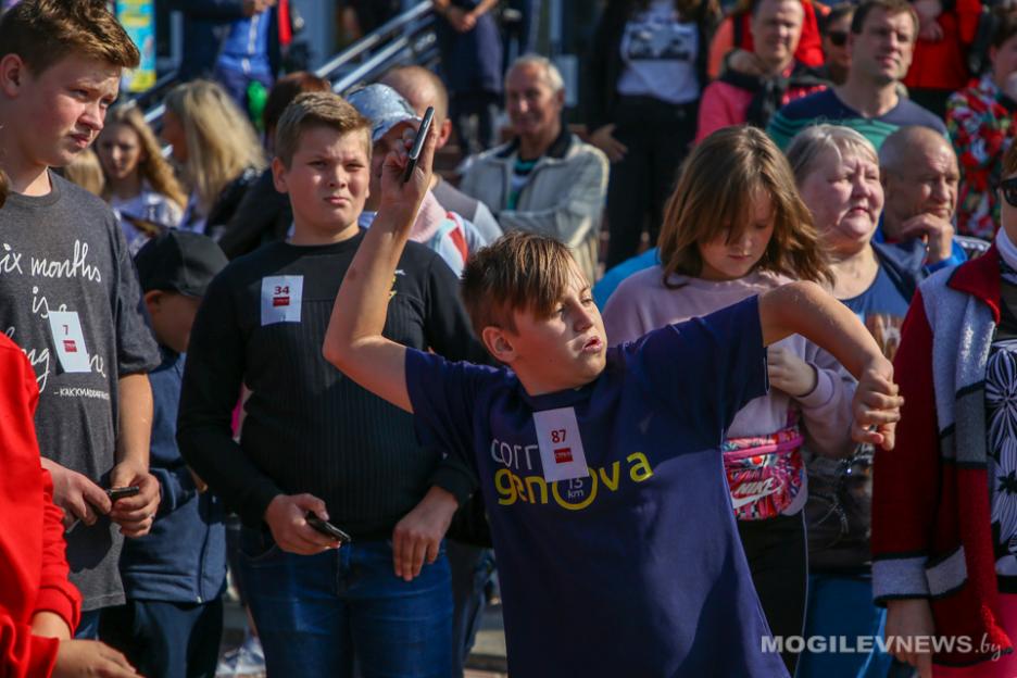 Фестиваль метания телефонов пройдет в Могилеве